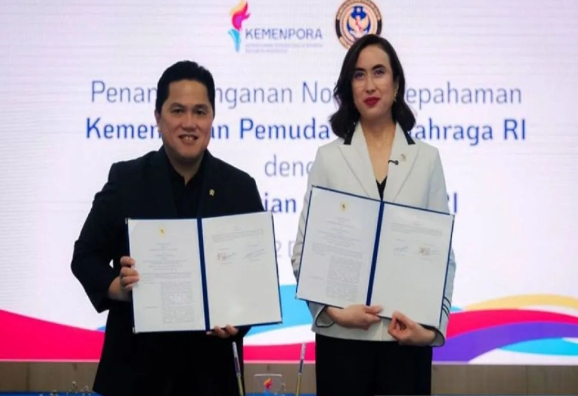 Menpar Widiyanti Putri Wardhana dengan Menpora Erick Thohir 