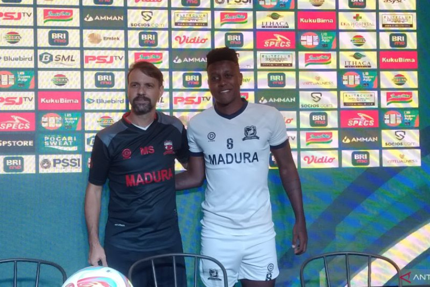  Mauricio Souza dan Jaja.