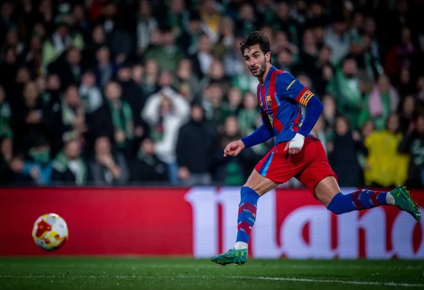 Penyerang Barcelona Ferran Torres