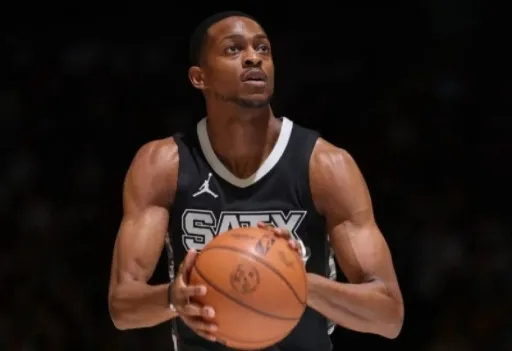 Pebasket San Antonio Spurs De'Aaron Fox