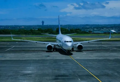 Penerbangan ke Indonesia