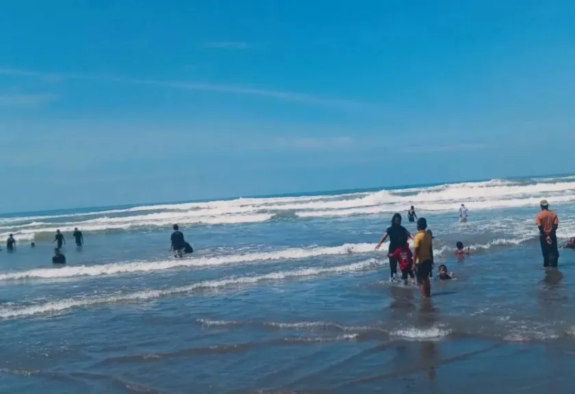 Pantai Parangtritis, Kabupaten Bantul, Daerah Istimewa Yogyakarta