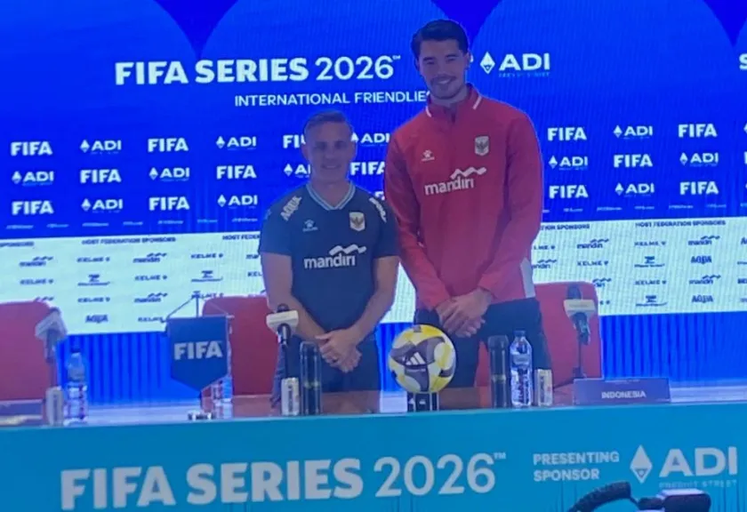 John Herdman dan Elkan Baggott