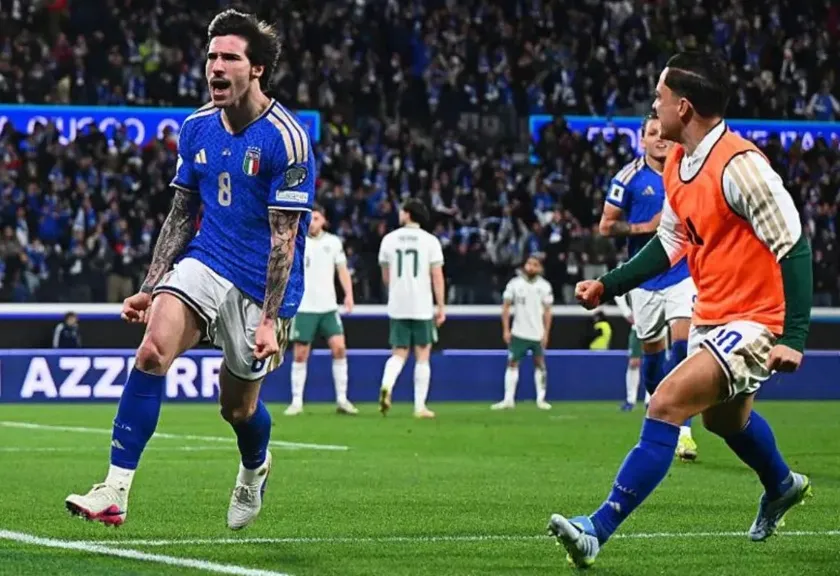 Gelandang Timnas Italia Sandro Tonali 