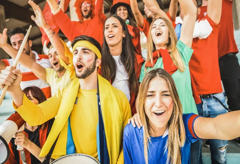 Suporter timnas sepak bola