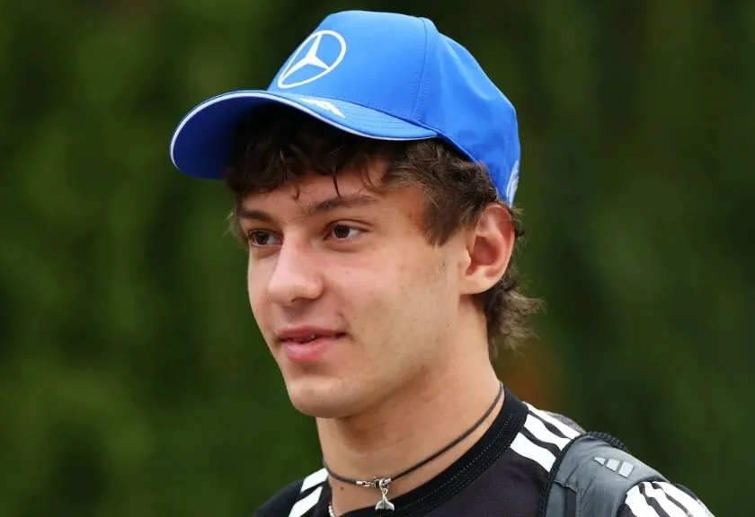 \Andrea Kimi Antonelli