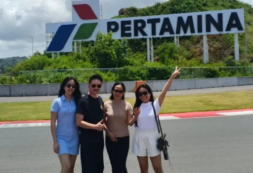 Pengunjung Sirkuit Mandalika, Nusa Tenggara Barat