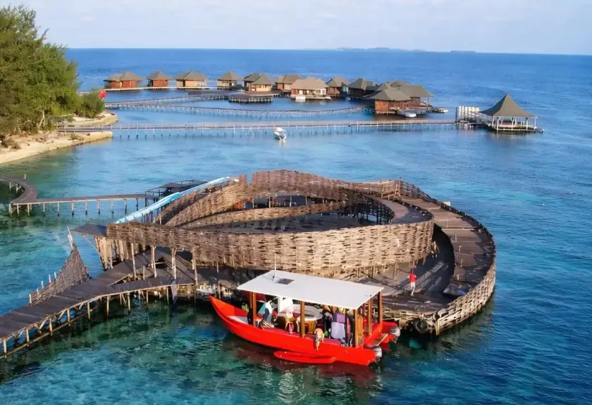 Grand Mega Diving Resort