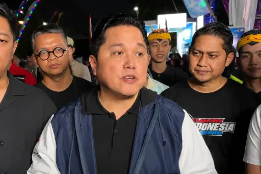 Ketua Umum PSSI Erick Thohir memberikan keterangan di Stadion Gajayana, Malang