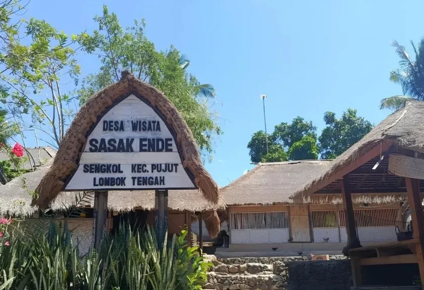 Kampung Adat Ende 