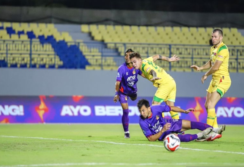 Persik vs Persebaya 