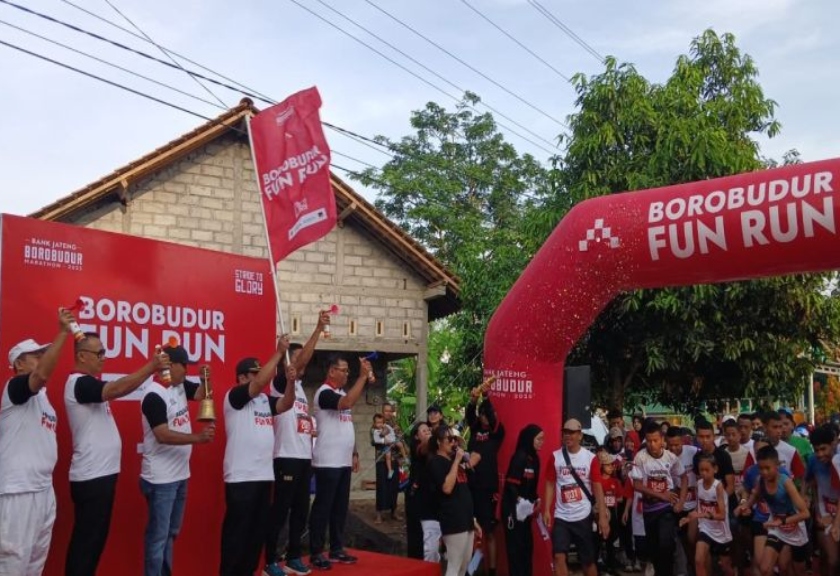 Borobudur Fun Run di Kabupaten Magelang, Minggu (23/11/2025).